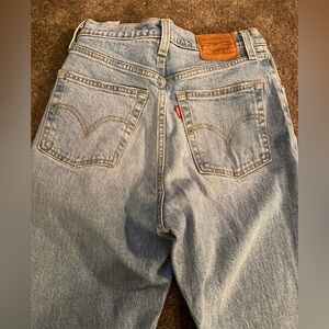 Levi’s ribcage straight jeans